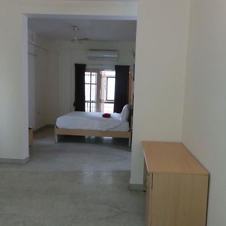 White House Hotel Bangalore Extérieur photo
